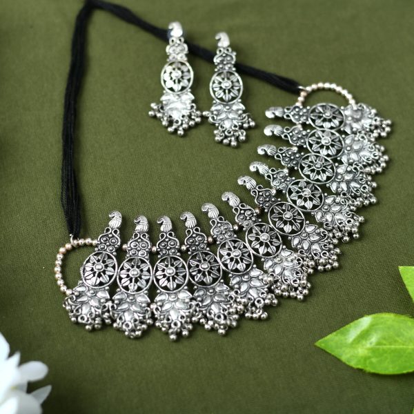 Mominos Fashion Johar Kamal Oxidised Silver-Plated Brass Finish Temple Jewellery with Earrings For Women For Cheap