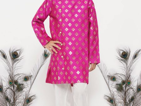 Little Bansi Boys Banarsi Silk Sherwani & Pyjama - Magenta & Cream For Sale